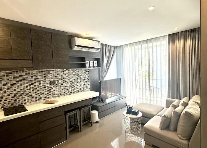 Stylish Apartments Kamala Citygate