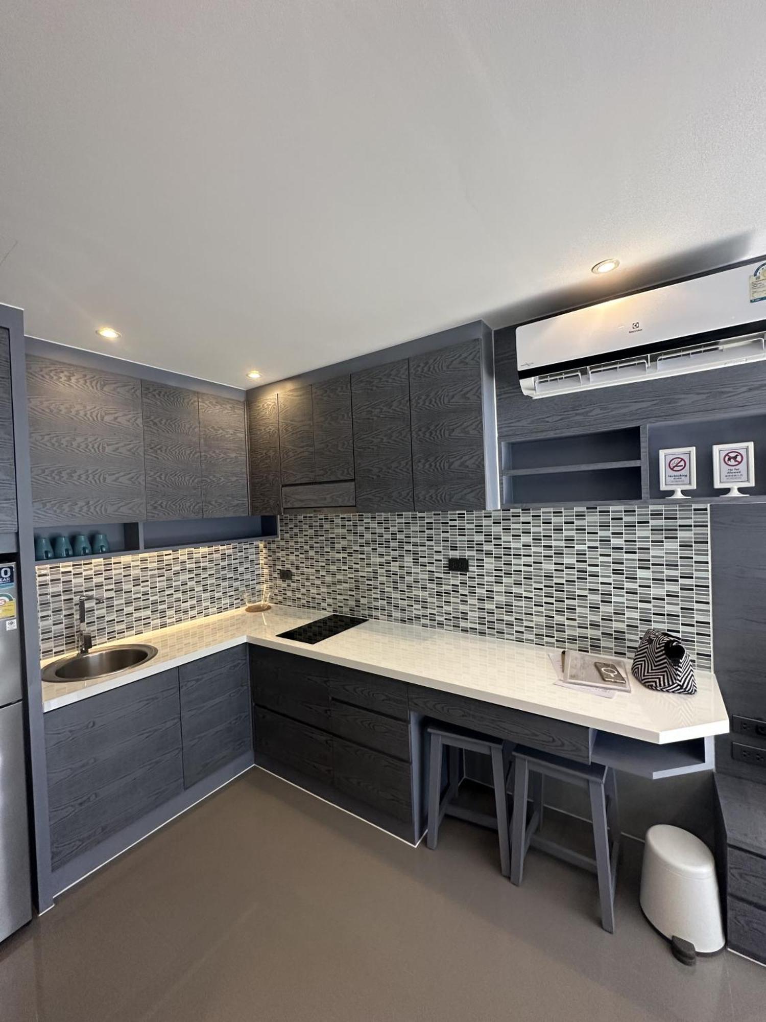 Stylish Citygate